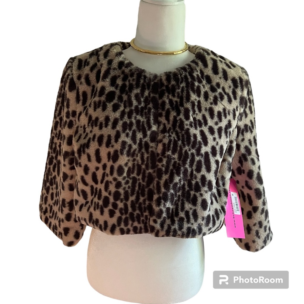 Betsey Johnson Faux Fur Leopard Shrug NWT Size Large